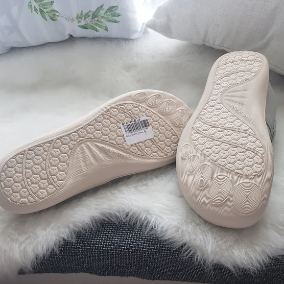 Stylish Green Gray Mules - Picture 5 of 9